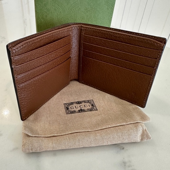 Gucci Horsebit Bifold Wallet - Picture 4 of 7